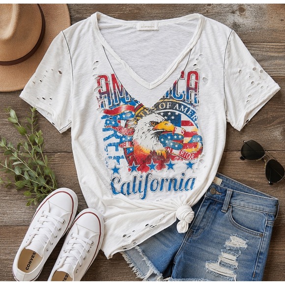 Oober Swank Tops - Patriotic Eagle Graphic Tee Distressed USA Americana Festival Boho Boxy Large